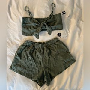 Crinkle cotton bra top and shorts set